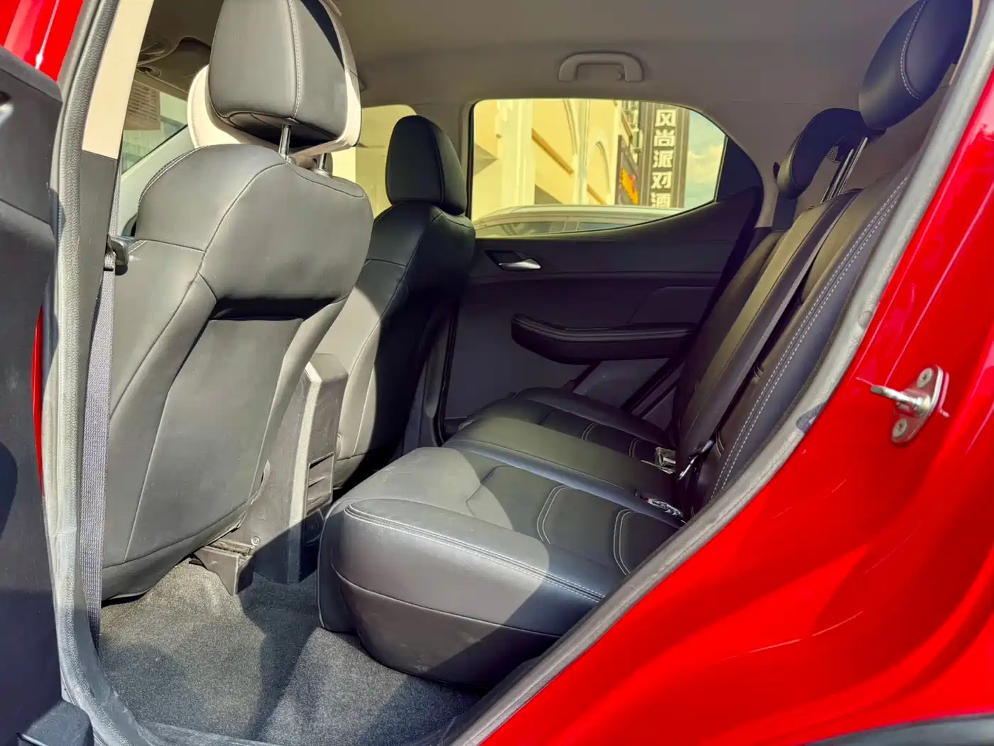 BYD Yuan New Energy 2019 EV535 Smart Connected Trend Leader Type фото 6