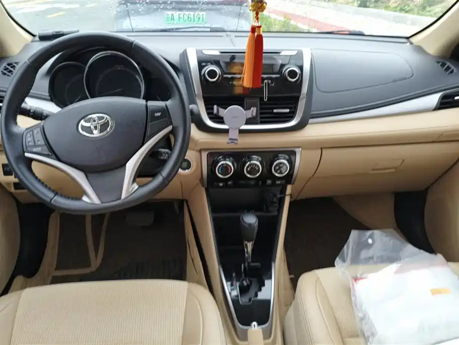 Toyota Vios FS 2019 1.5L CVT Fengshi Edition фото 12
