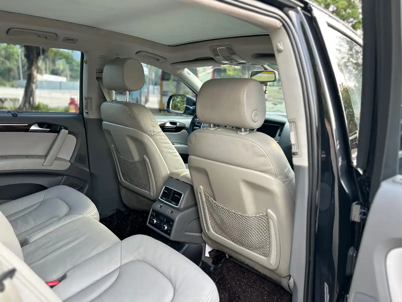 Audi Q7 2012 3.0 TDI Leading Edition фото 29