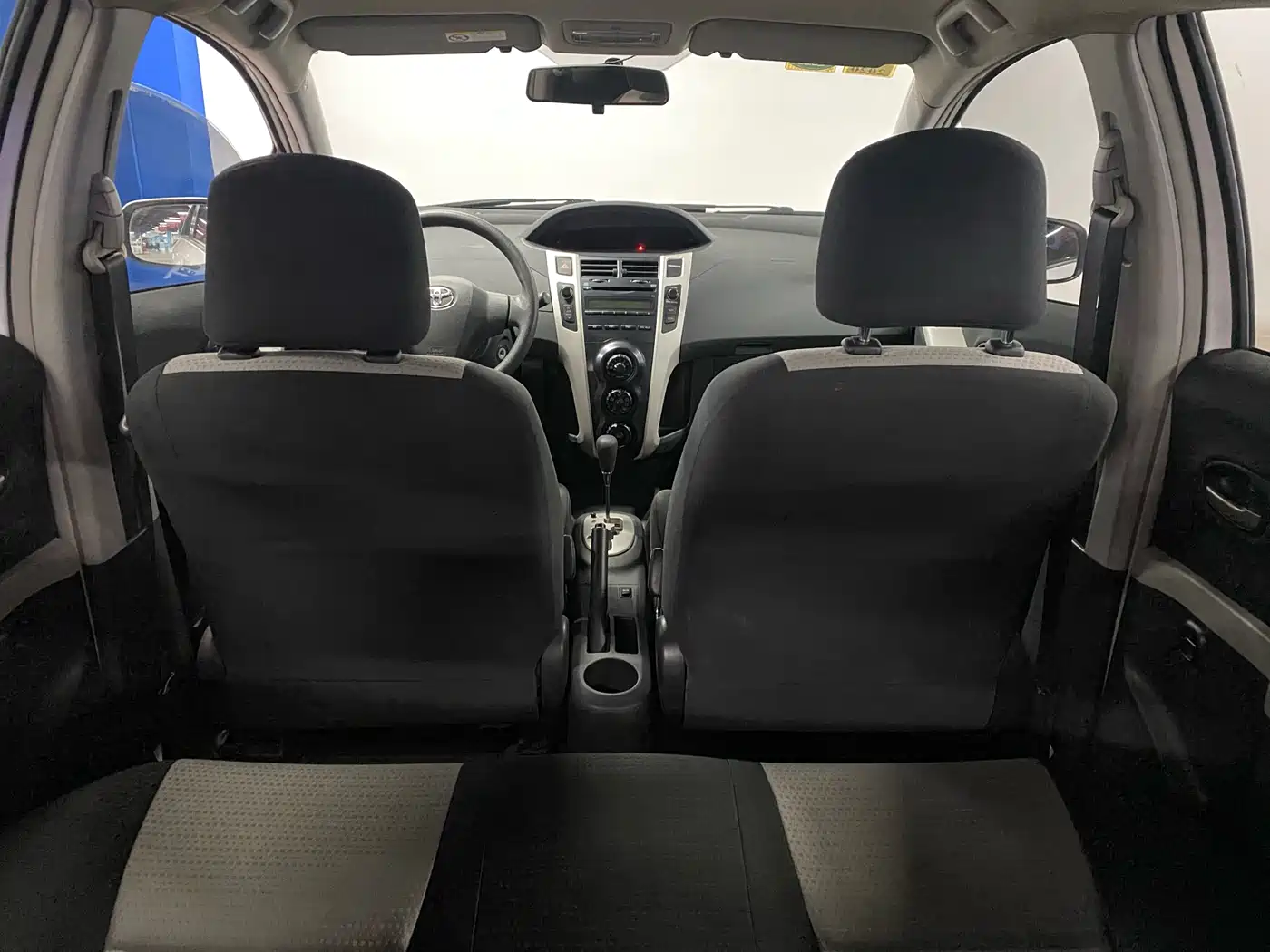 Toyota Yaris 2012 2011 1.6GS Auto Sharp Edition