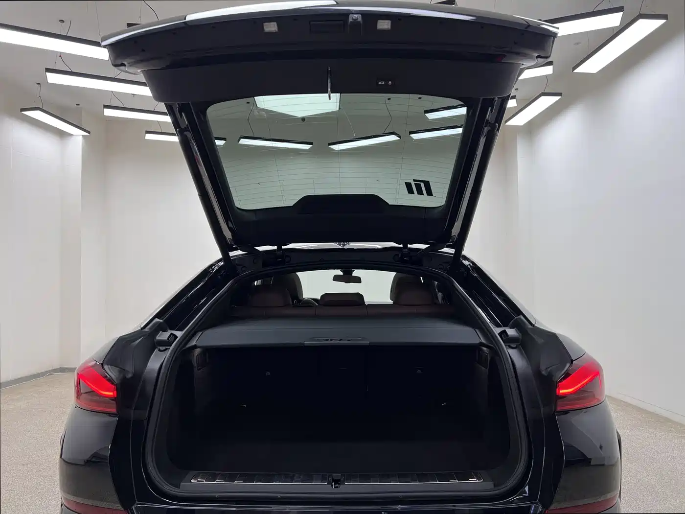 BMW X6 2021 xDrive40i M Sport Package фото 34