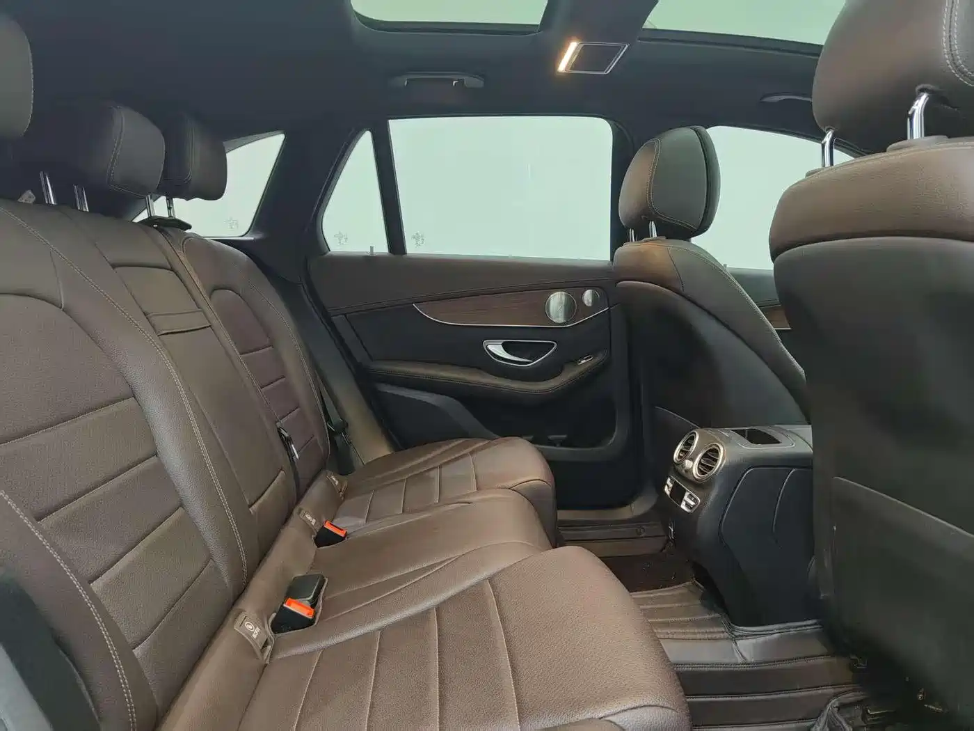 Mercedes-Benz GLC 2021 GLC 300 L 4MATIC Sporty фото 3