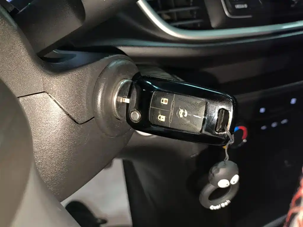 Buick Excelle 2018 18T Automatic Elite фото 9