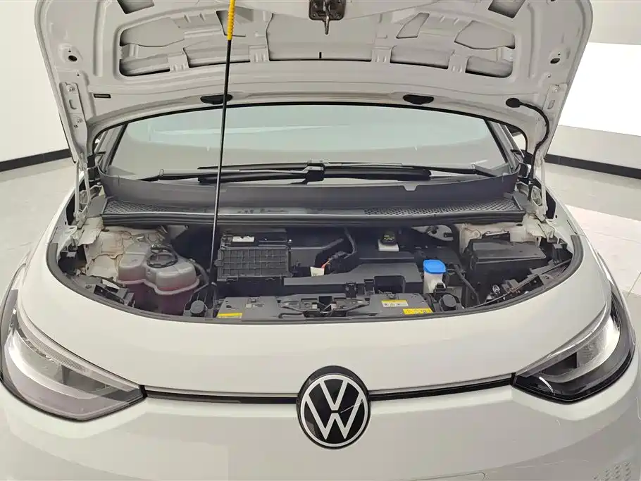 Volkswagen ID.3 2025 Smart Outstanding Edition фото 10