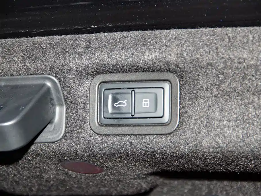 Audi A7L 2024 45TFSI S-line Dream Edition Crystal Package фото 31