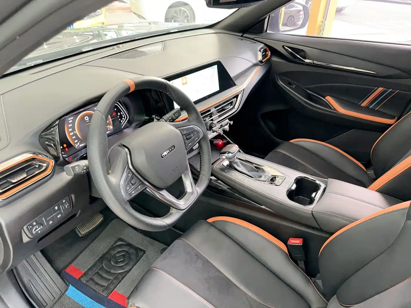 Changan Oshan Changan Oushang X5 2022 2022 Sport Edition 1.5T DCT Whirlwind Charge