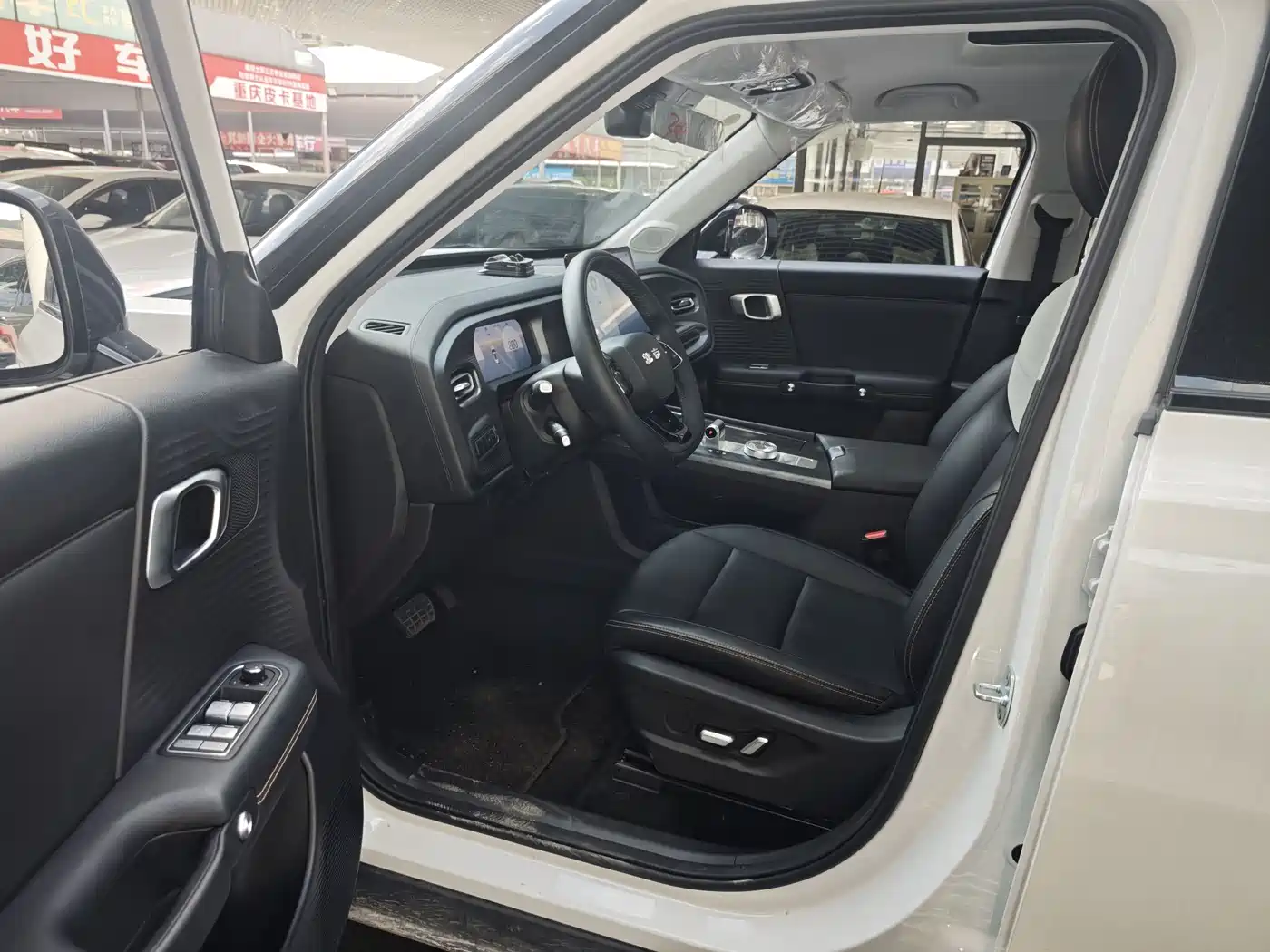 BAIC ORV Beijing Off-Road BJ30 2024 1.5T Light Off-Road Pro Edition фото 7