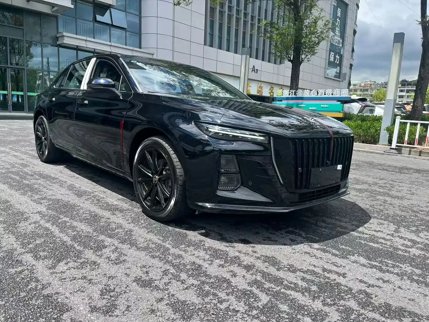 2026 Hongqi H5
