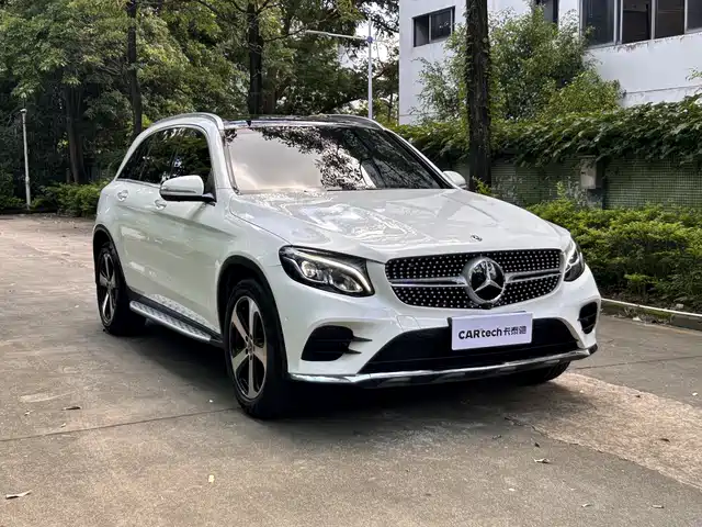 Mercedes-Benz GLC 2019 GLC 260 L 4MATIC Luxury — фото 3