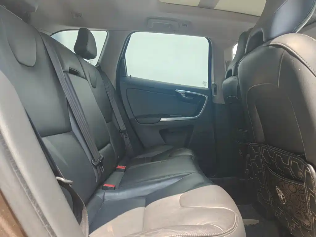 Volvo XC60 (Import) 2014 2015 T5 Smart Comfort Edition