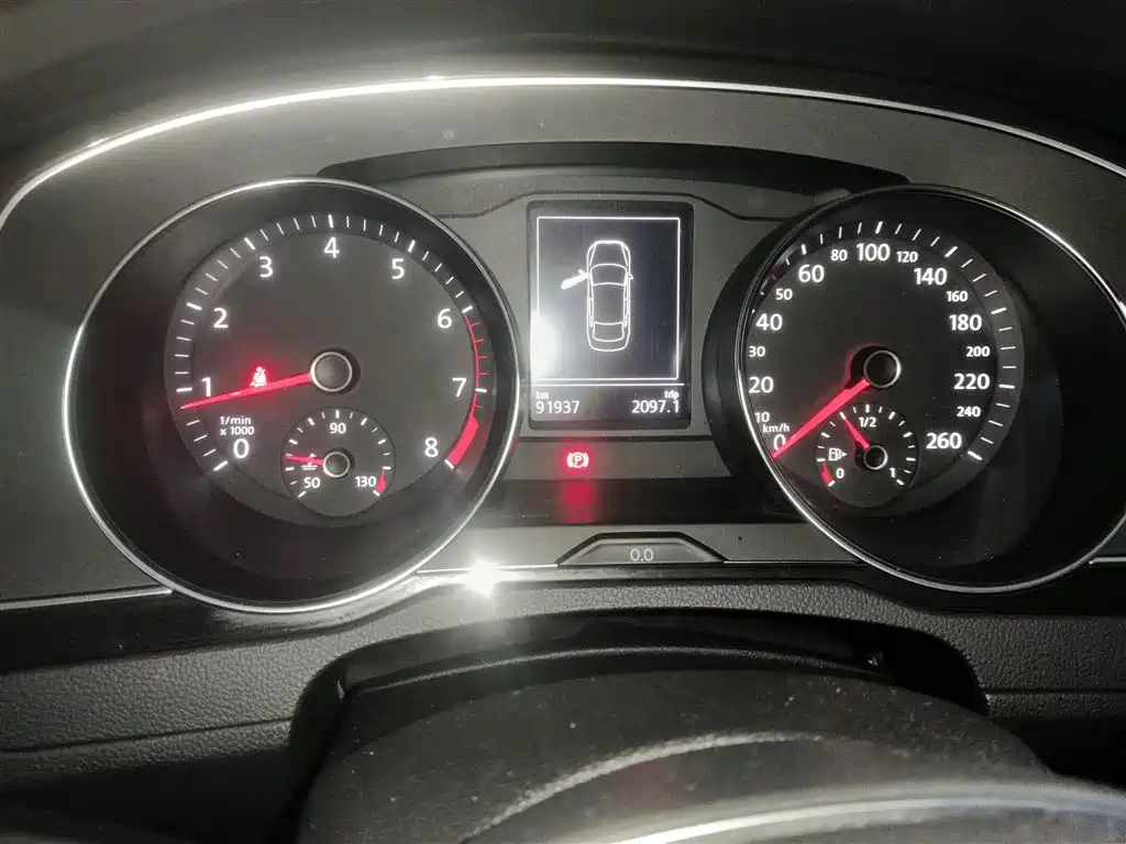 Volkswagen Magotan 2018 330TSI DSG Luxury фото 5