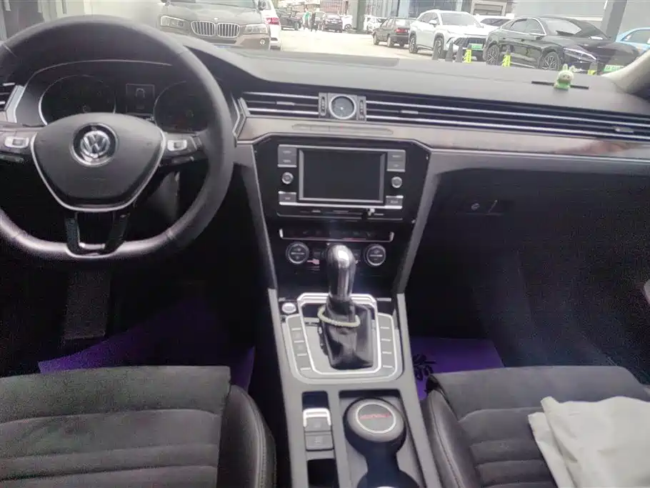 Volkswagen Magotan 2018 330TSI DSG Luxury фото 13