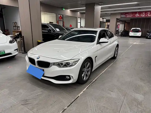 BMW 4 SERIES
