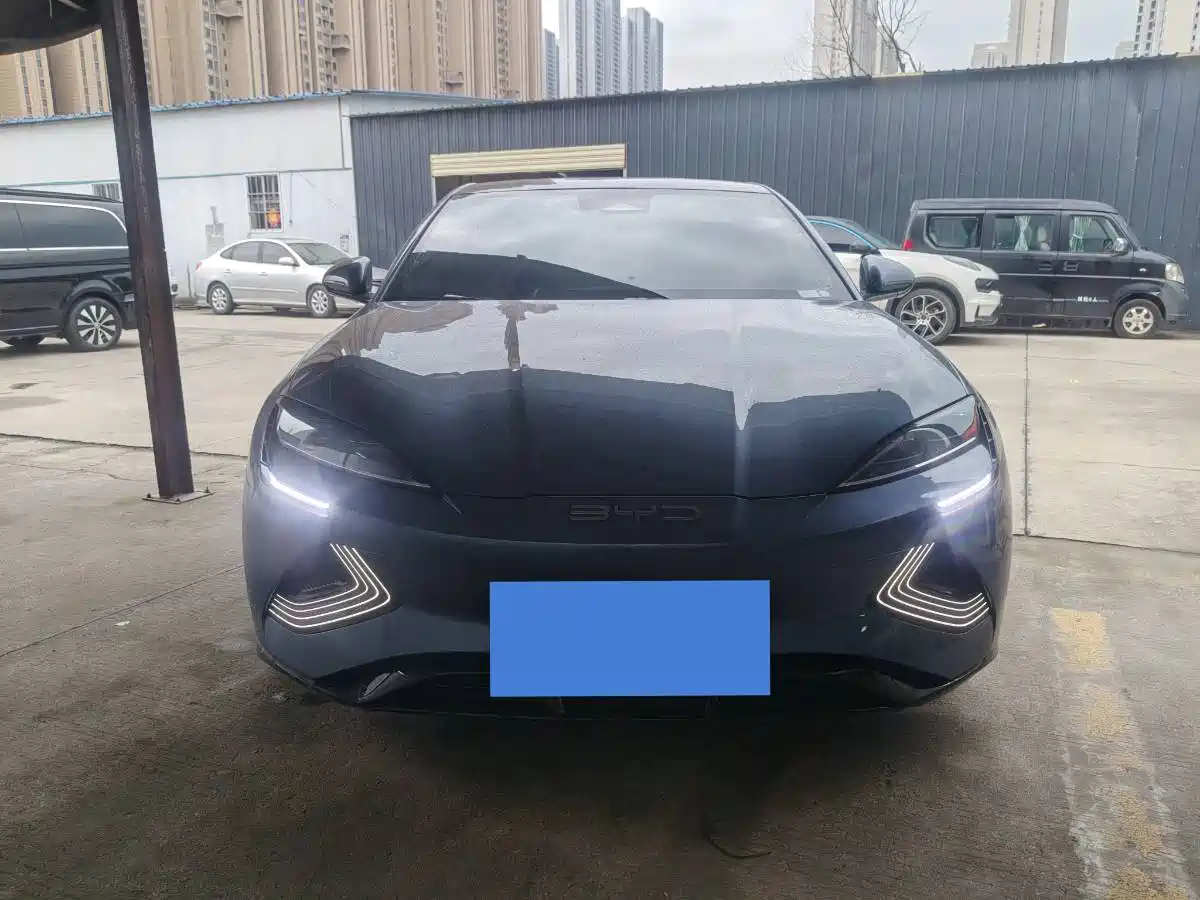 BYD Seal 2023 Champion Edition 700km Premium фото 2