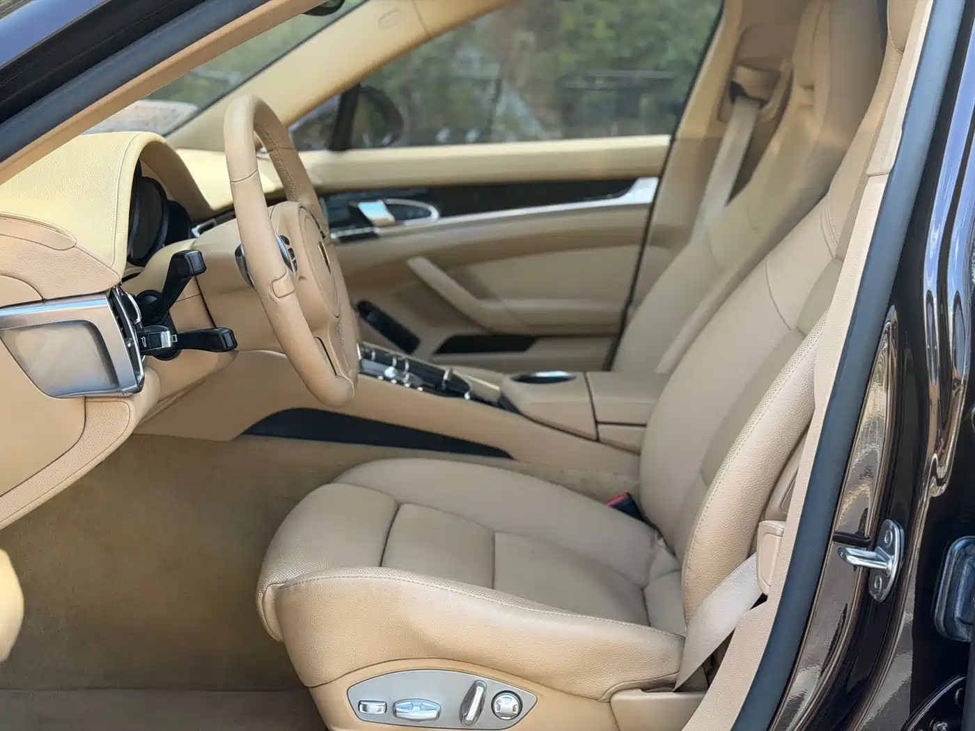 Porsche Panamera 2016 Panamera Executive Edition 3.0T фото 7
