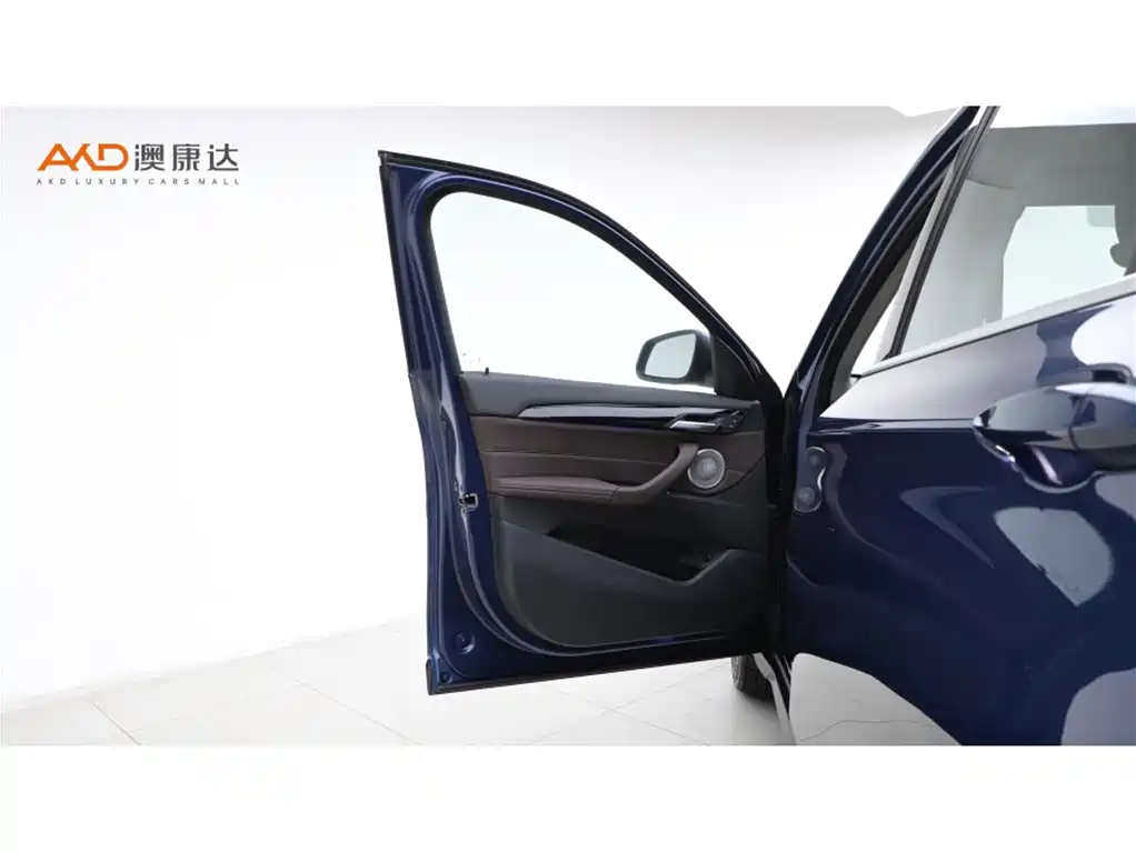 BMW X1 2021 sDrive20Li Fashion фото 10