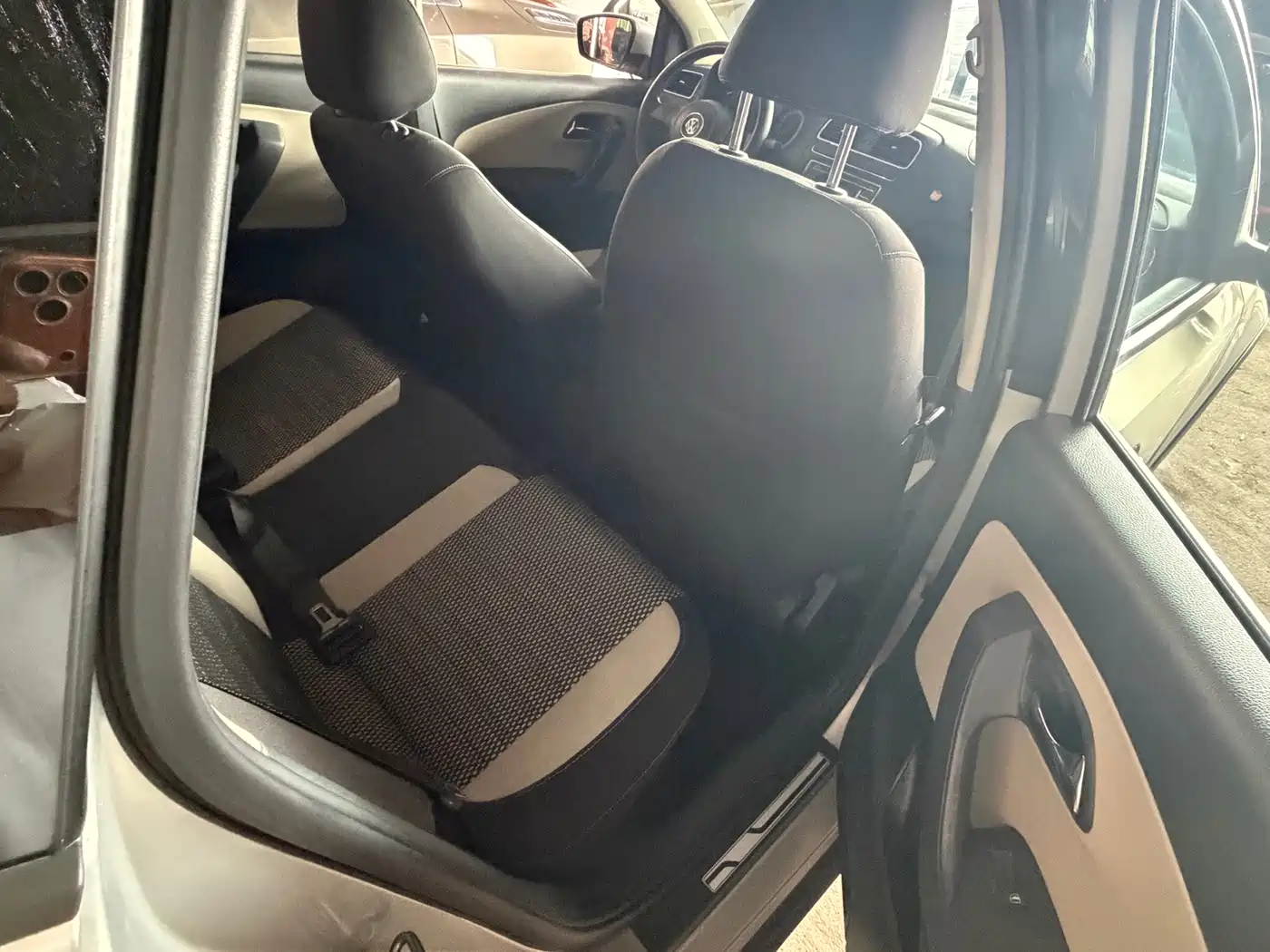 Volkswagen Polo 2013 2012 1.6L Cross Polo AT