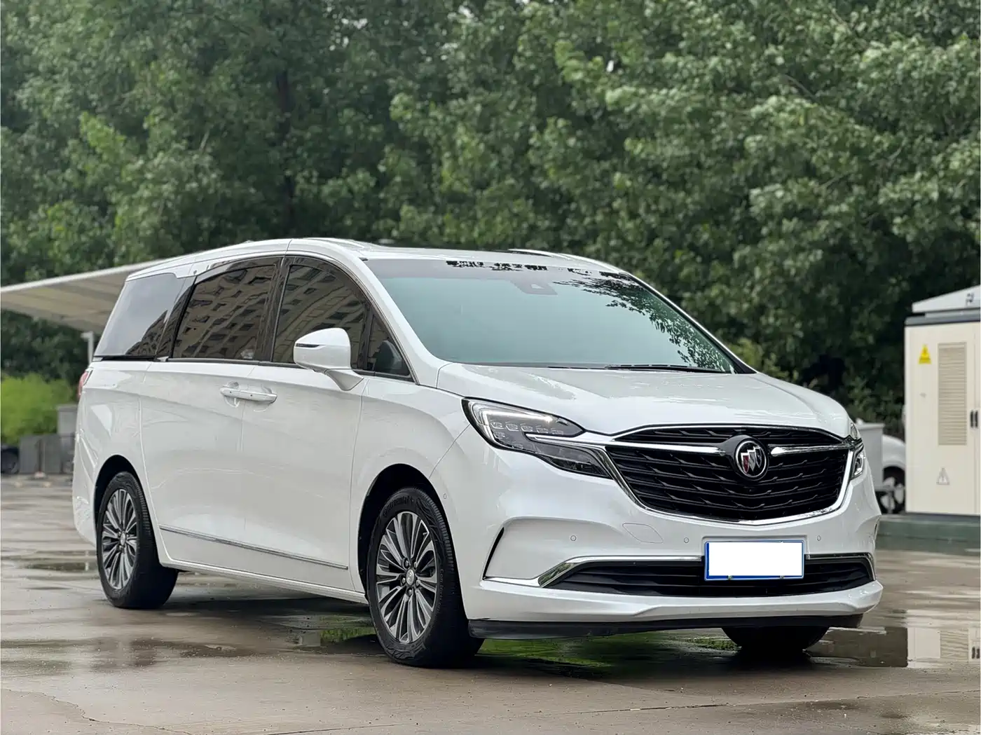 Buick GL8 2021 ES Landlord 653T Flagship фото 3