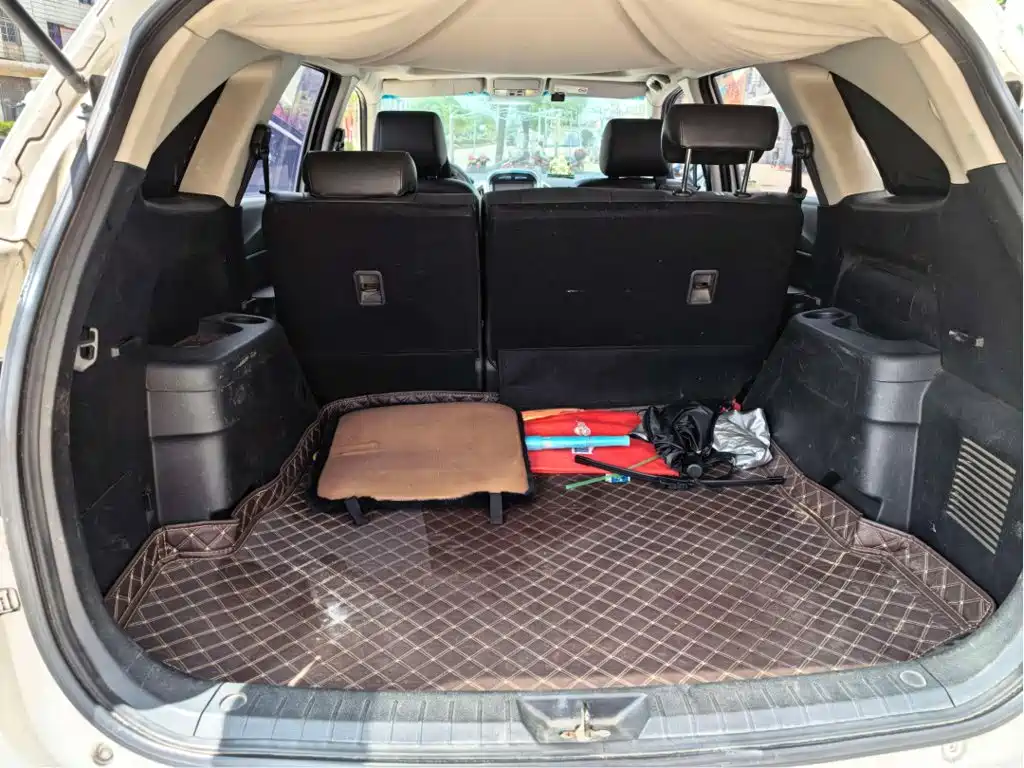 Jiangling Yusheng S350 2015 2014 2.4T Auto 2WD Diesel Luxury Sunroof 5-seater