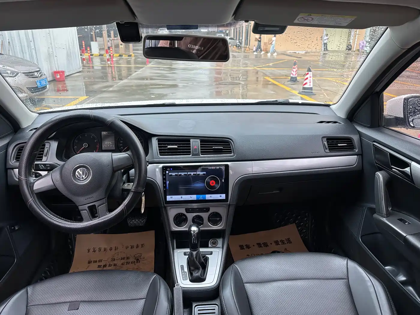 Volkswagen Lavida 2013 Facelift Classic 1.6L Automatic Trend фото 6