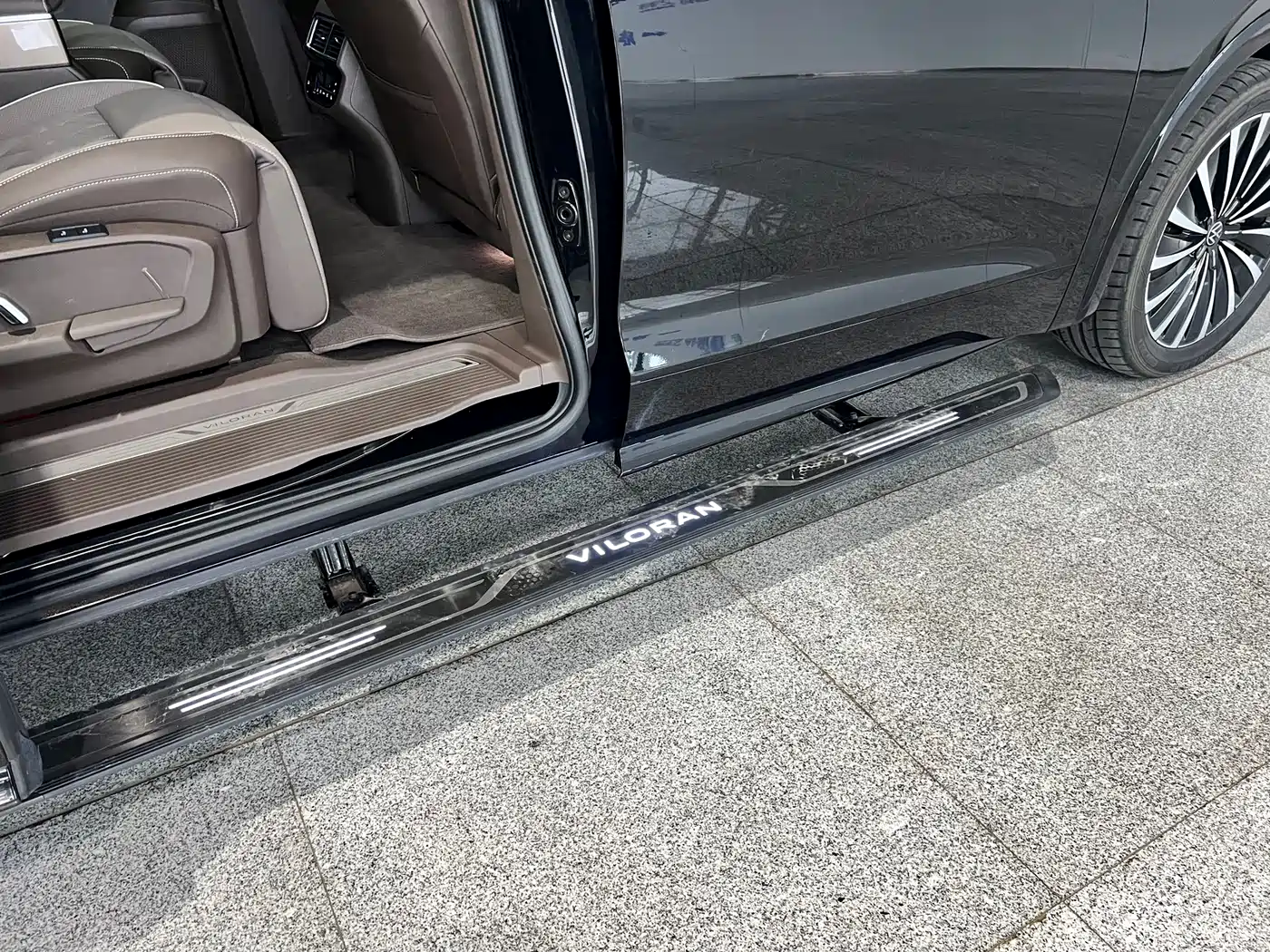 Volkswagen Viloran 2024 380TSI Executive Edition фото 26