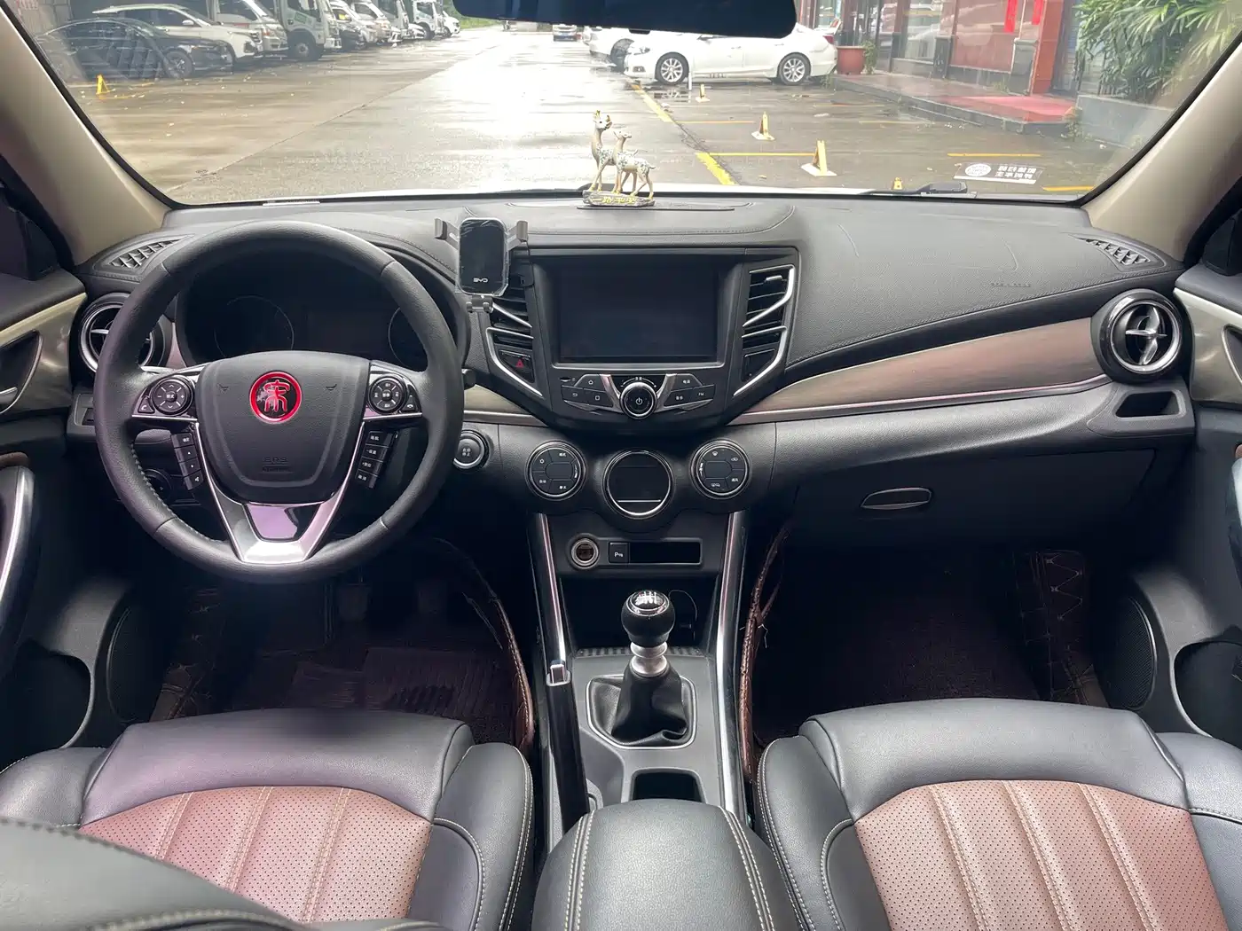 BYD Song 2018 2018 1.5TI Manual Smart Connect Advanced Edition
