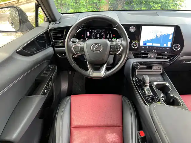 Lexus NX 2022 260 FWD Innovation Edition — фото 5