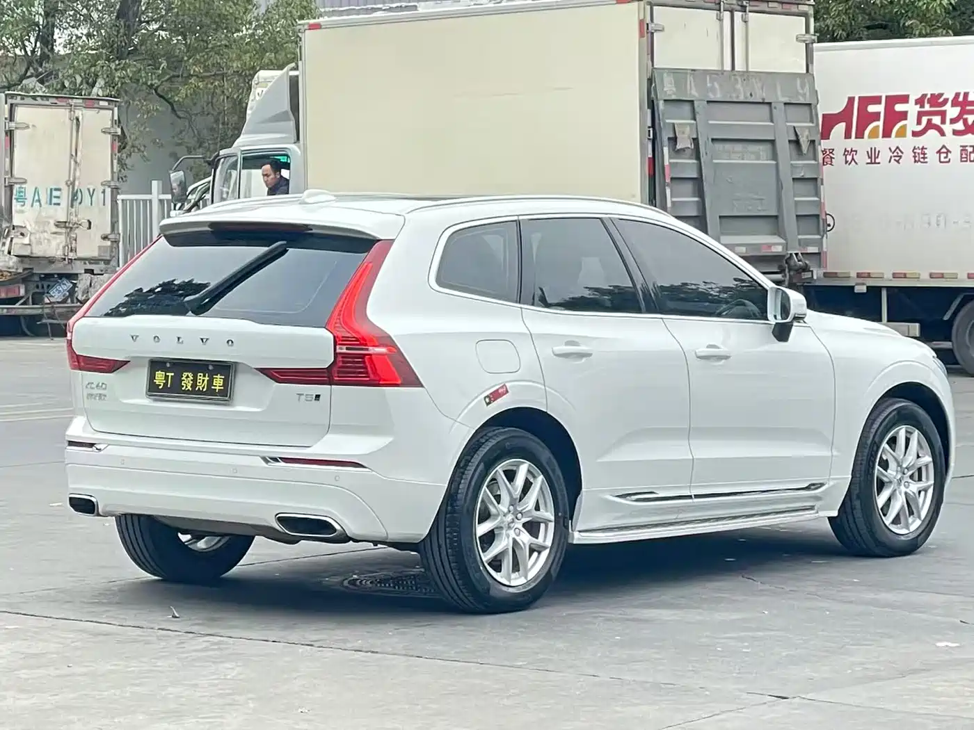 VOLVO XC60