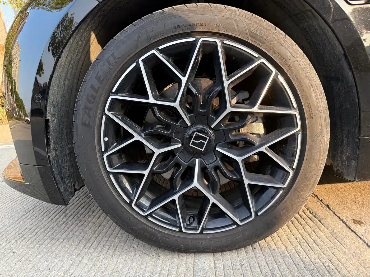 ZEEKR EXTREME KRYPTON 001