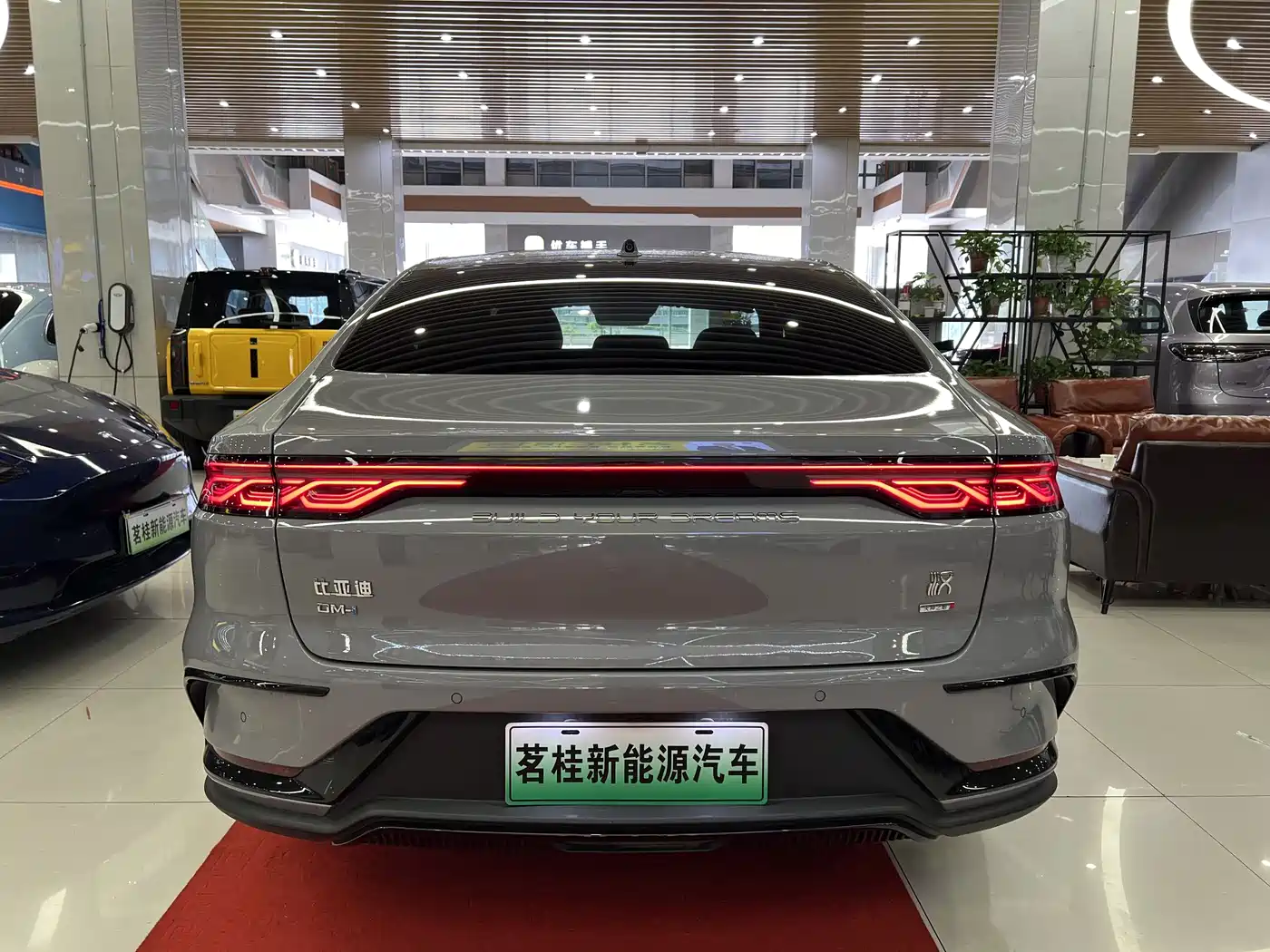 BYD Han 2025 DM-i Smart Driving Edition 125KM LiDAR Flagship фото 6