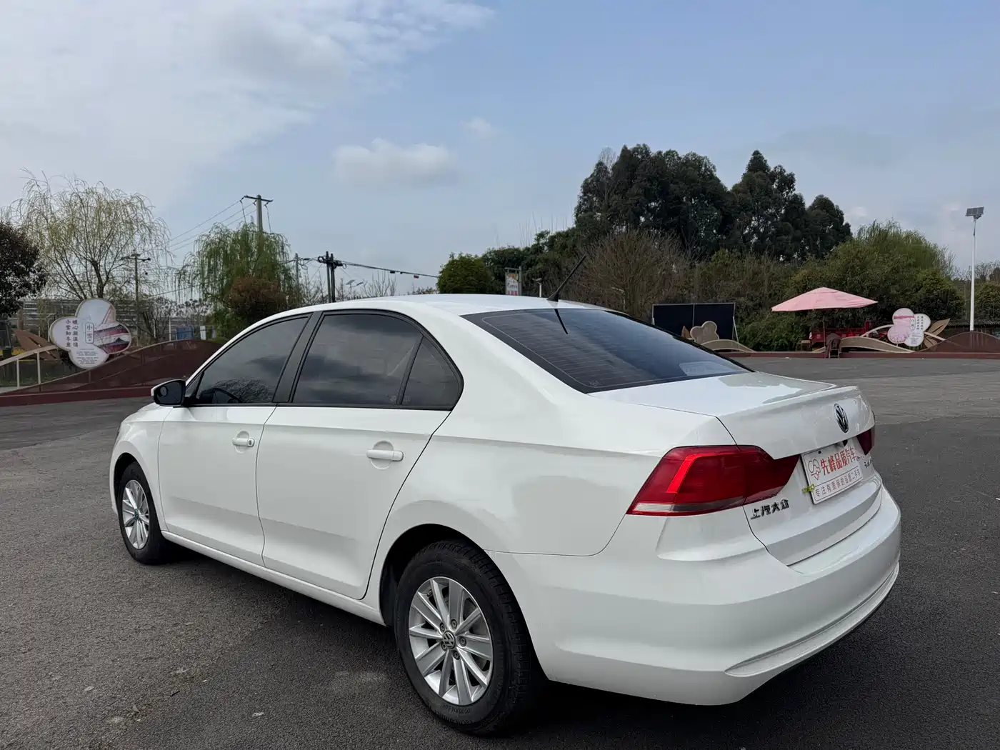 Volkswagen Santana 2016 1.4L Manual Trend Edition фото 5