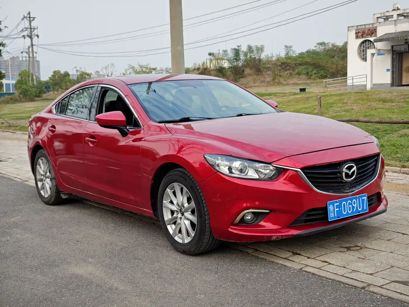 Photo 3 - Mazda Atenza