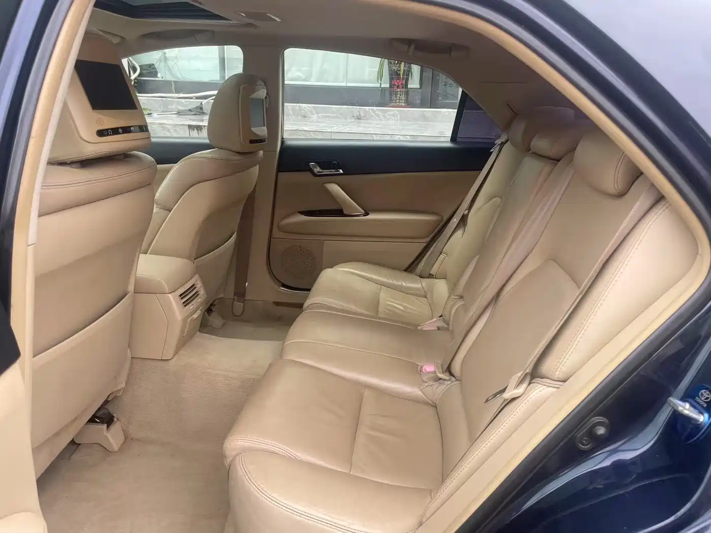 Toyota Reiz 2008 2.5S Special Navigation Edition фото 7