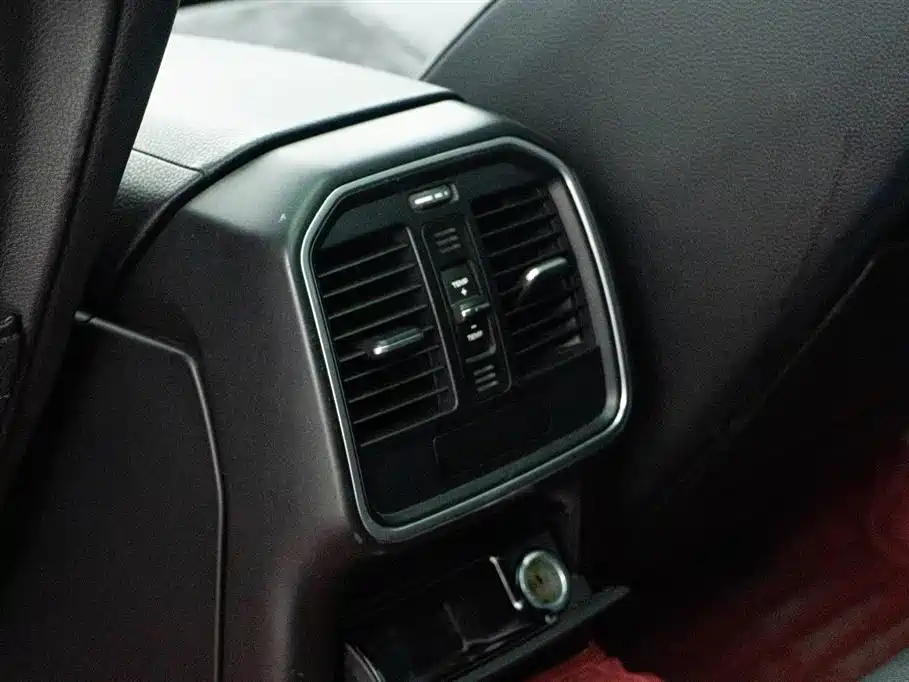 Porsche Macan 2014 Macan S 3.0T фото 22