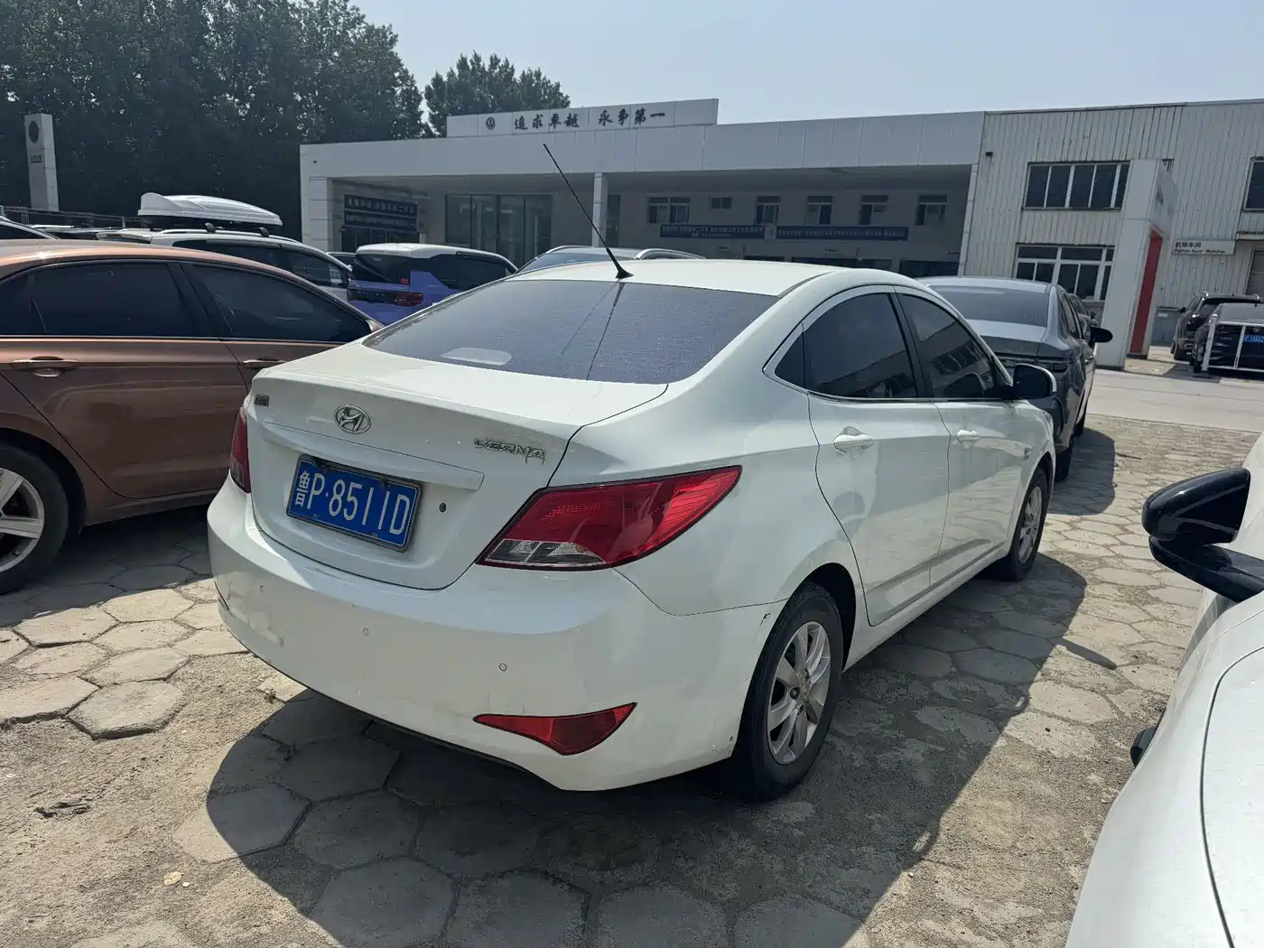 Hyundai Verna 2014 1.4L Manual Smart GLS фото 6