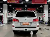 Photo 8 - Lexus LX