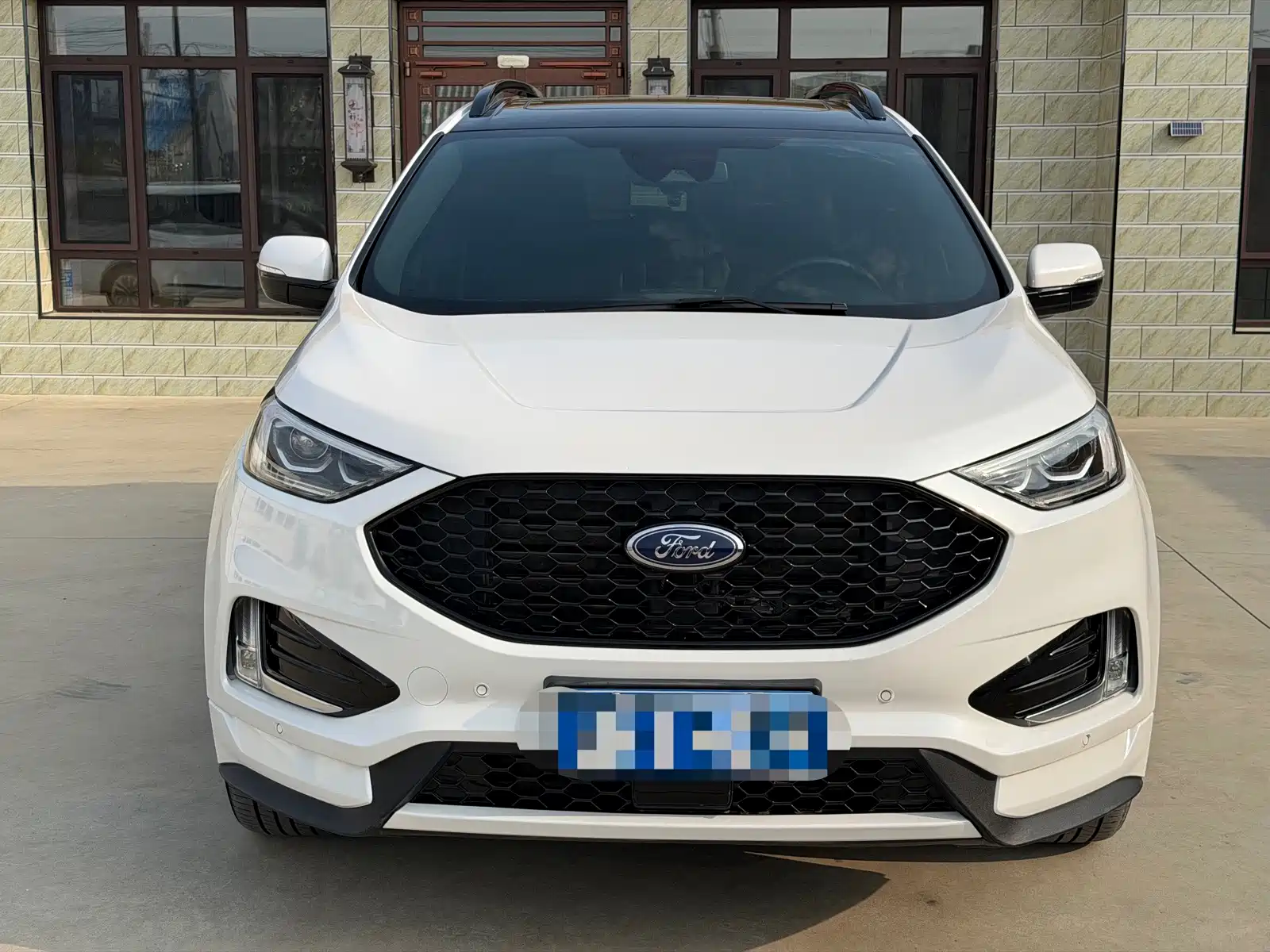 Фото 3 - Ford Edge
