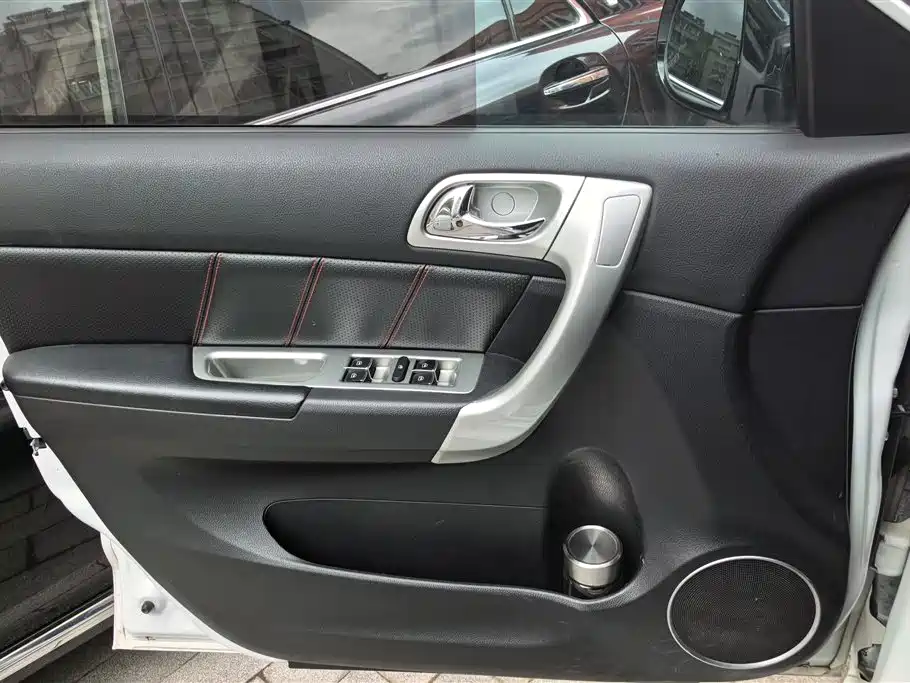 Haval H6 2016 Upgrade Edition 1.5T Manual 2WD Elite Type фото 7