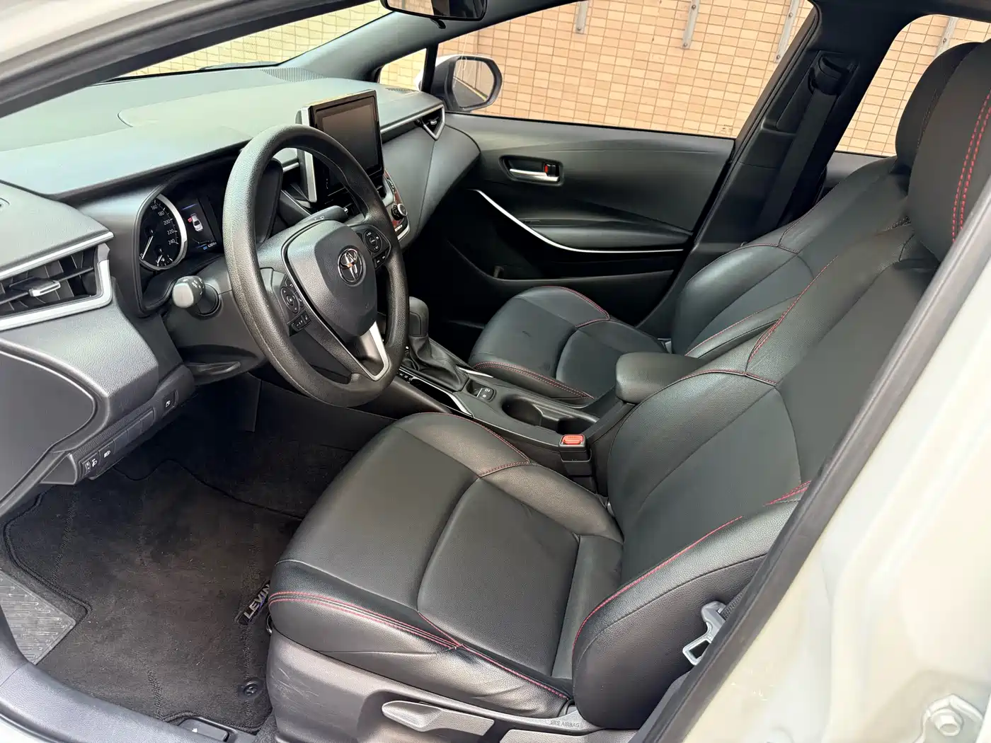 Toyota Levin 2022 Dual Engine 1.8H E-CVT Progressive Edition фото 4
