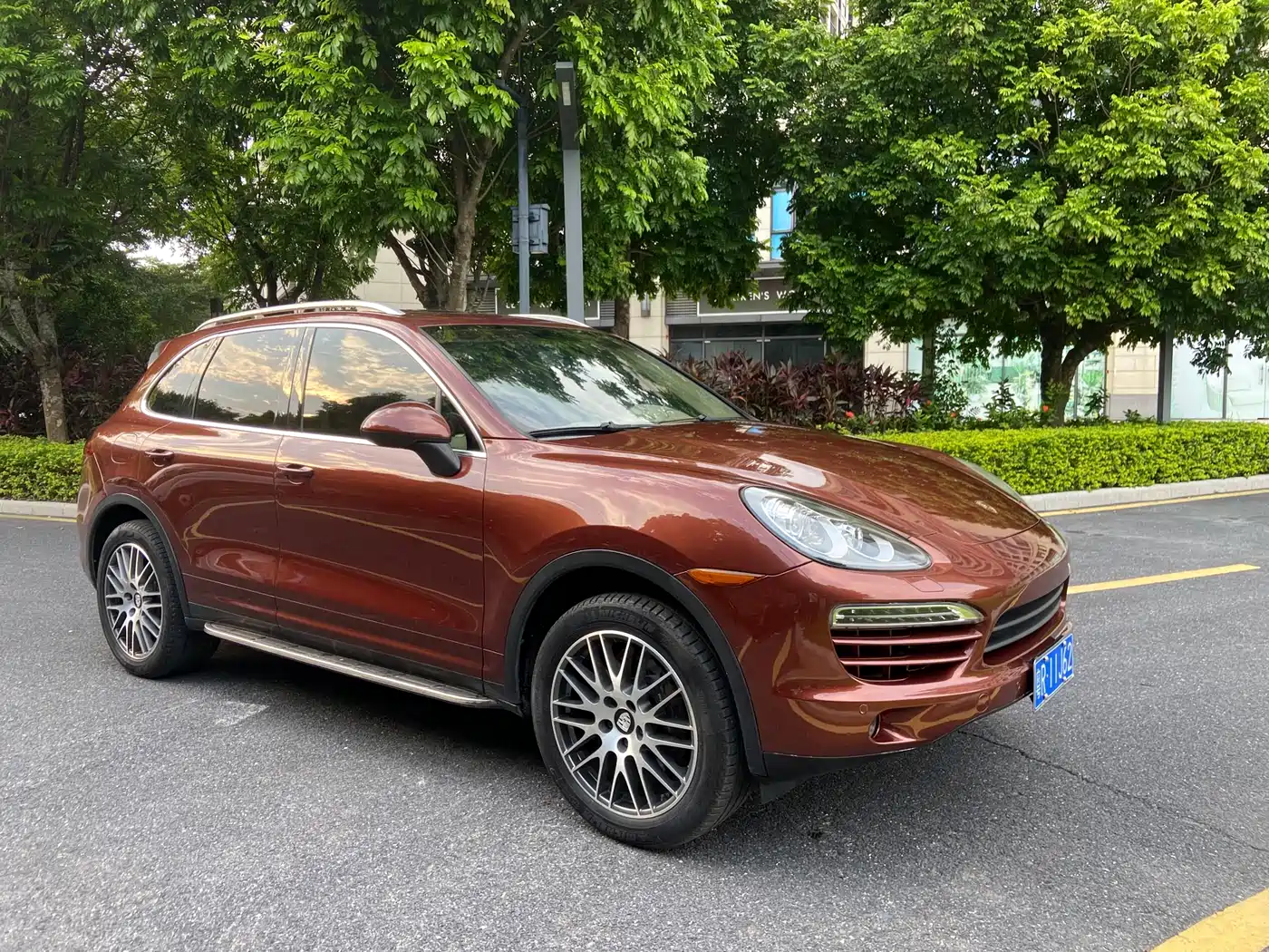 Porsche Cayenne фото 2
