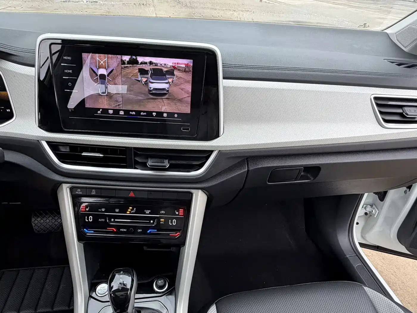 Фото 8 - Volkswagen T-ROC