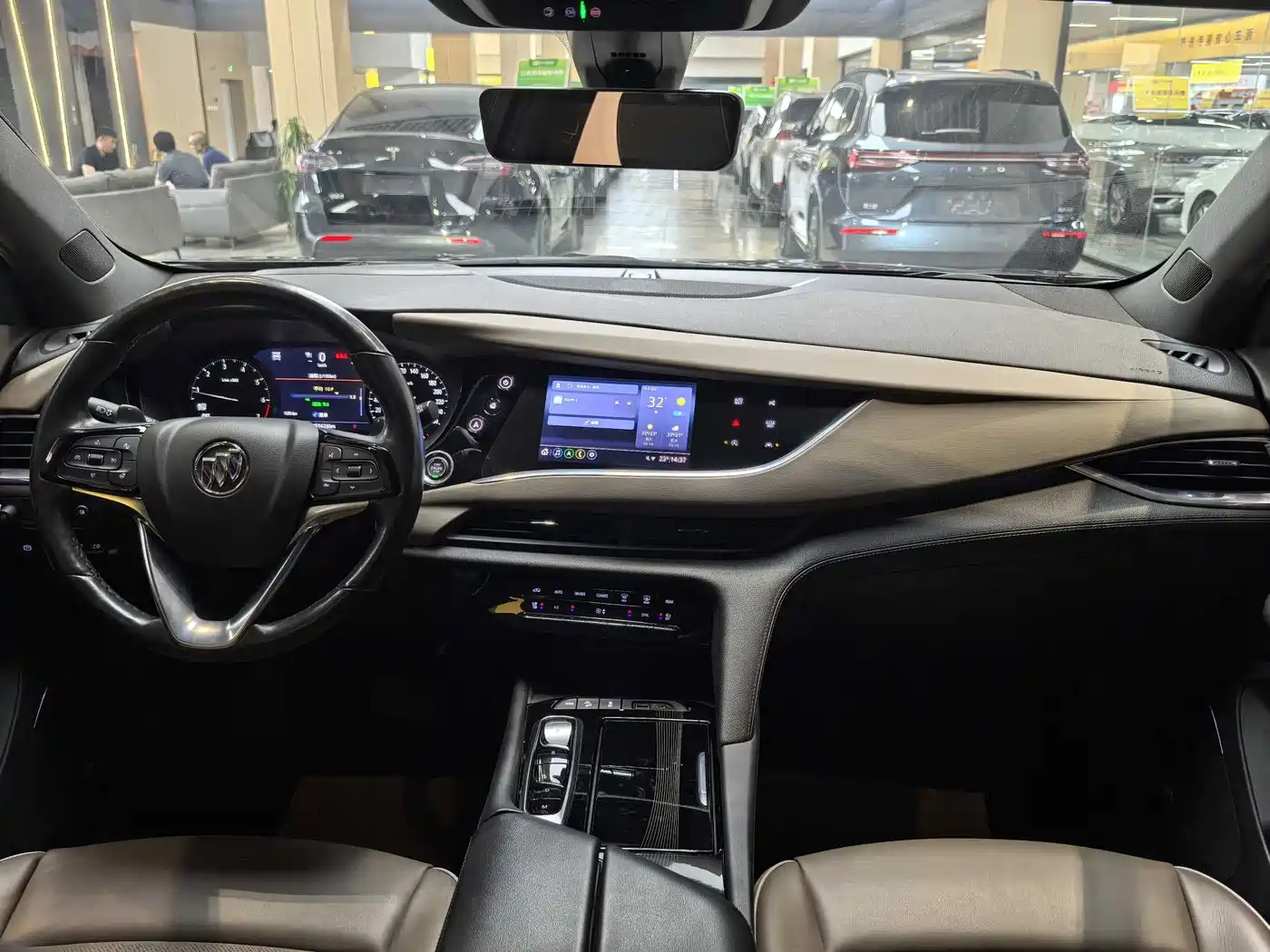 Buick Enclave 2022 652T 4WD Exclusive Flagship 7-Seater фото 7