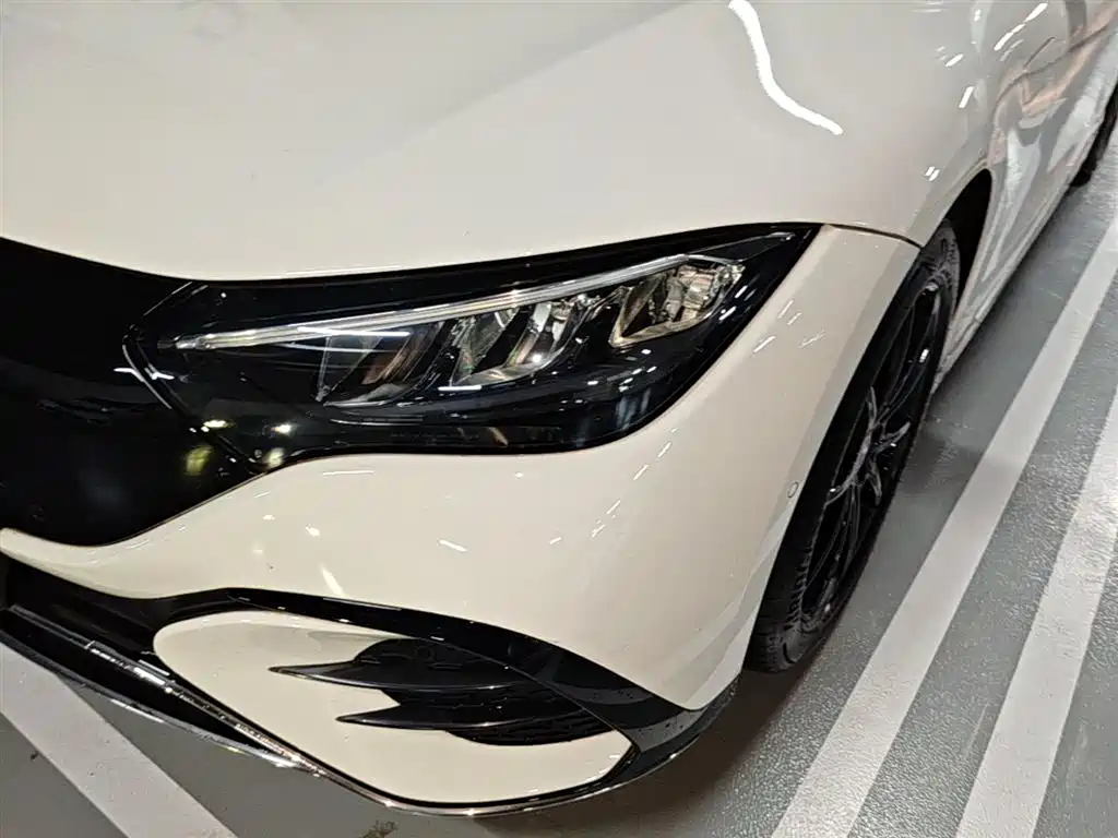 Mercedes-Benz EQE 2022 350 Pioneer Edition фото 24