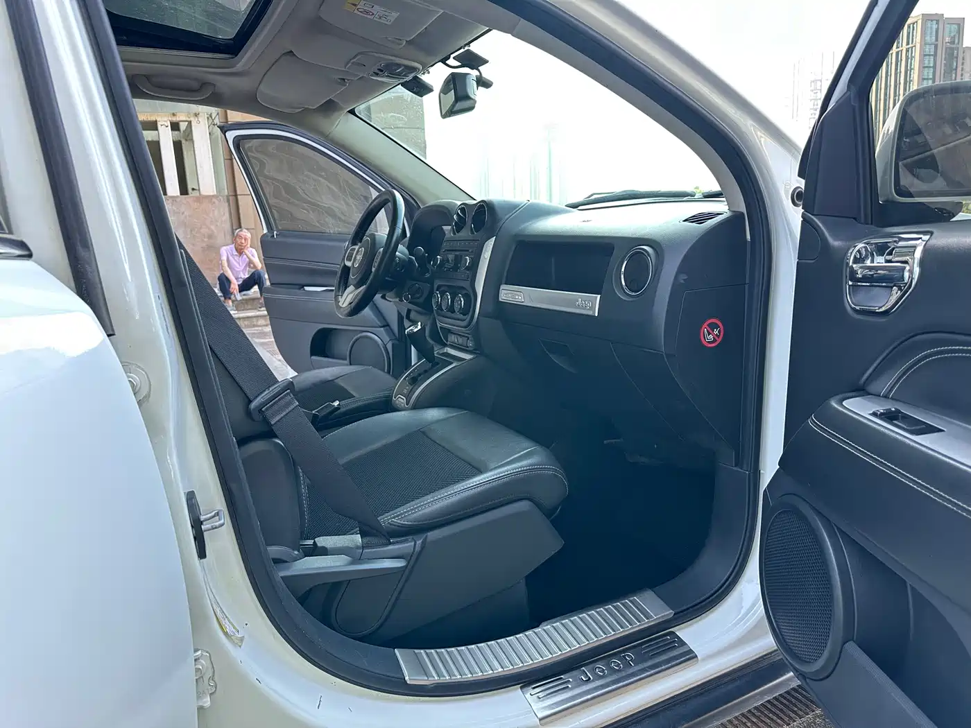 Jeep Compass (Import) 2015 2014 Facelift 2.4L 4WD Luxury Edition