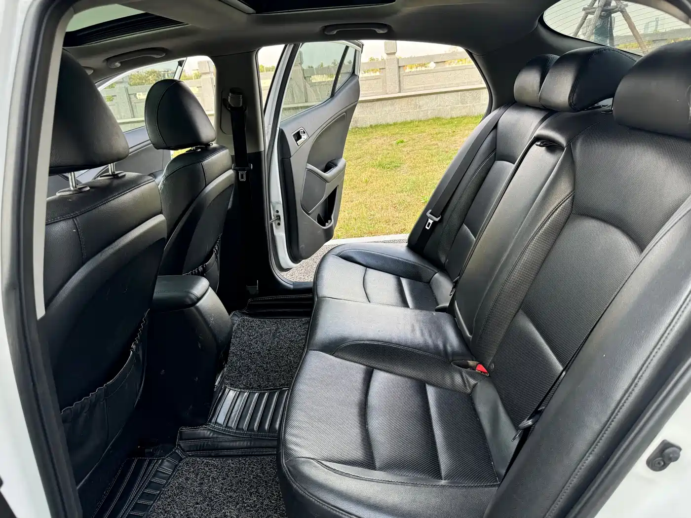 Kia K5 2015 2015 2.0L Automatic GLS
