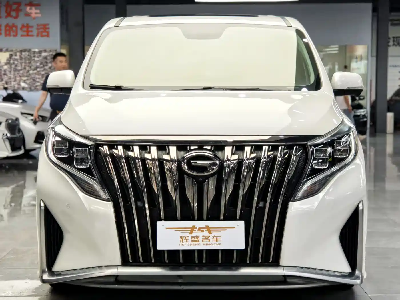 GAC Trumpchi Trumpchi M8 2021 Master Series 390T Ultimate Edition фото 2