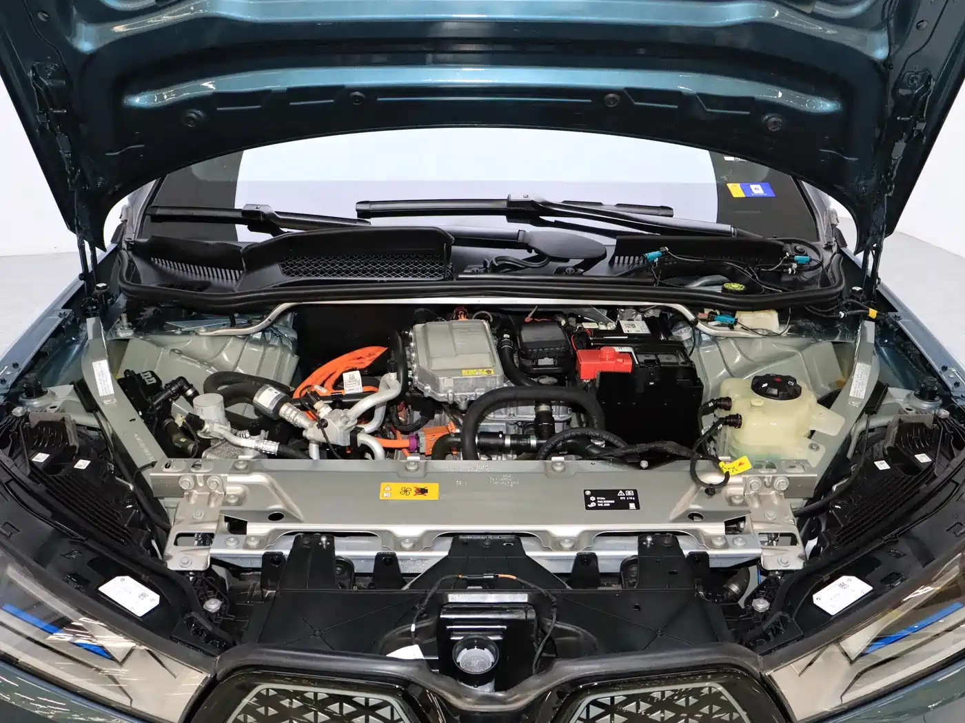 BMW iX 2022 xDrive40 фото 12