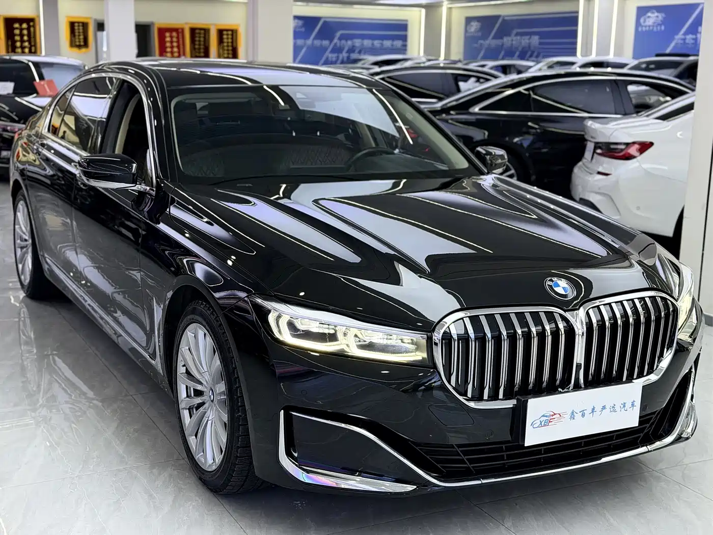 BMW 7 Series 2019 730Li Luxury Package фото 3