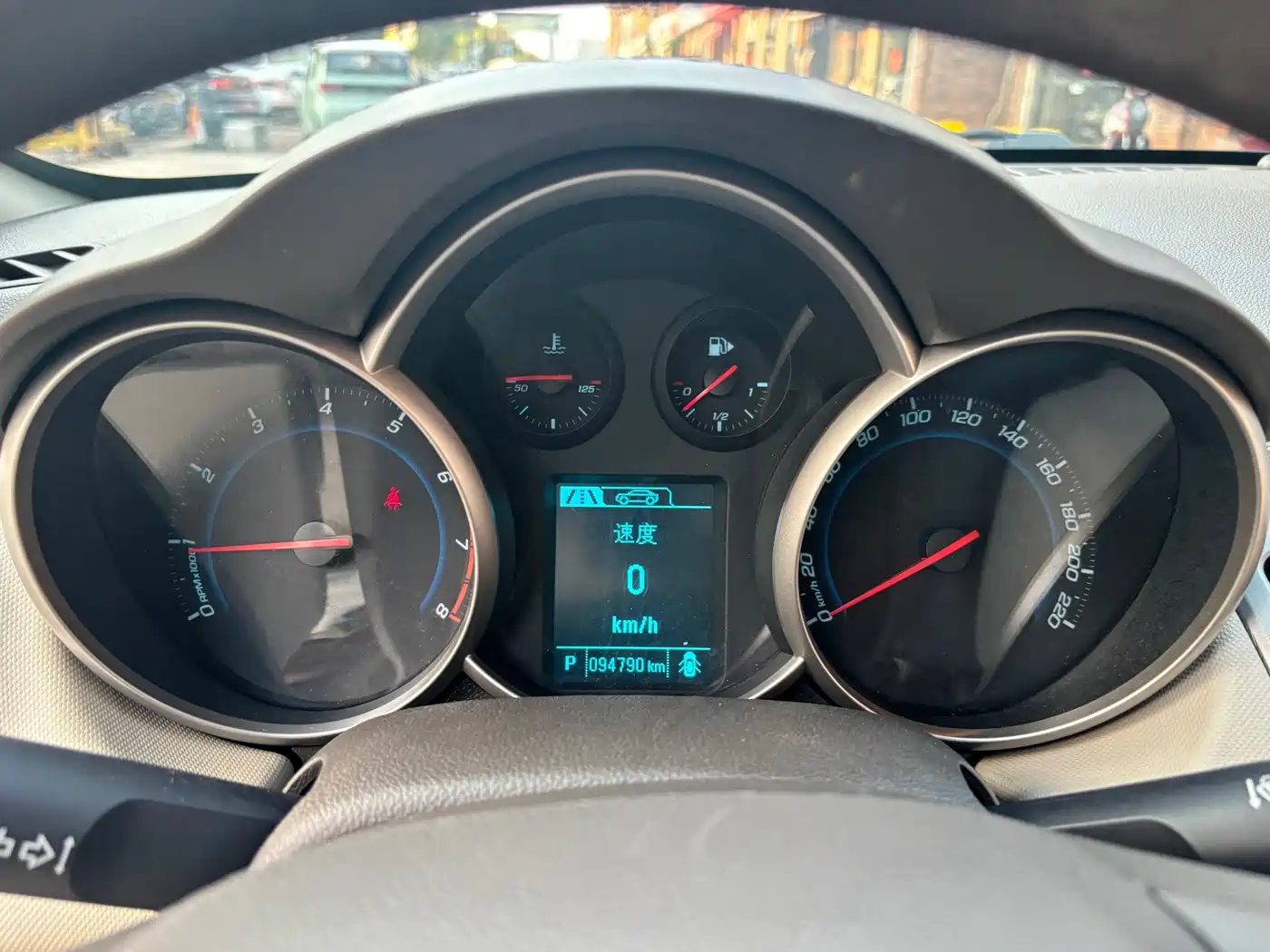 Chevrolet Cruze 2015 1.5L Classic SE AT фото 6