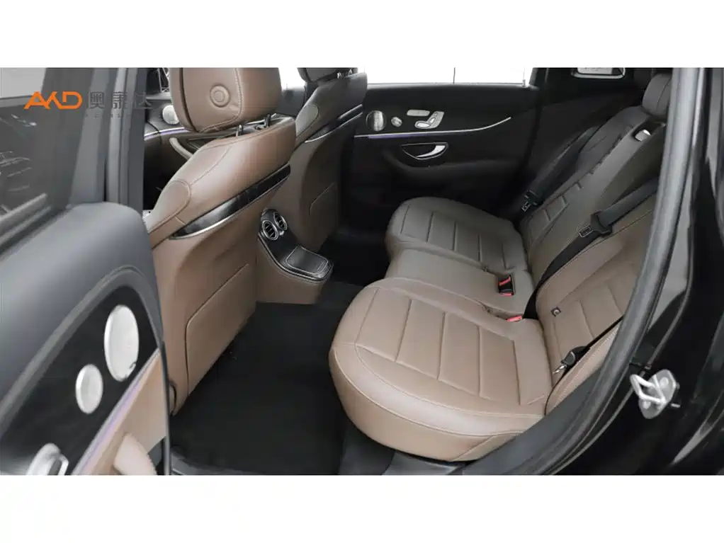 Mercedes-Benz E-Class 2022 E 300 L Sport Luxury фото 7